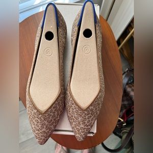 Rothy’s The Point, size 10.5, Driftwood Spot